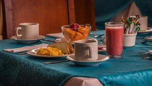 Komplett frokost er inkludert hver dag