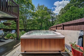 مغطس سبا خارجي