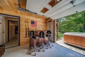 Kabin, Beberapa Tempat Tidur, hot tub, pemandangan kebun | Halaman properti