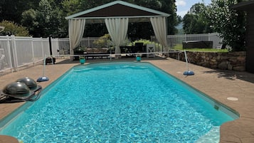 Piscina all'aperto