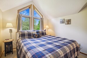 2 bedrooms, free WiFi, bed sheets - Enjoy this spectacular 2 bedroom With Sports Center J5 (Killington)