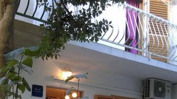 Apartment | Exterior