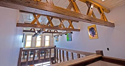 The Bokonon is a unique space in Twin Bridges. Art gallery style.