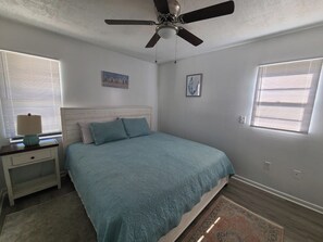 3 habitaciones, escritorio, wifi gratis y ropa de cama 