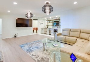 Smart-TV, Kamin