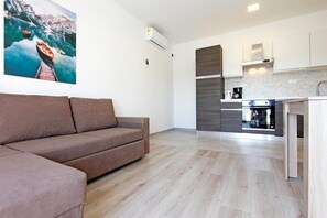 Room - Kani - A5 Istok 2 2 (Nin)