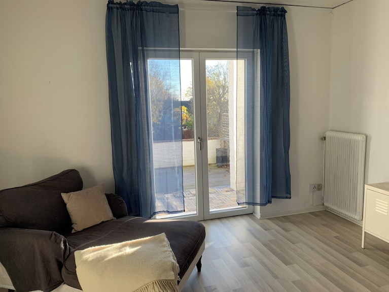 4 Bed Apartment Outdoor Space In Karlskrona - Karlskrona