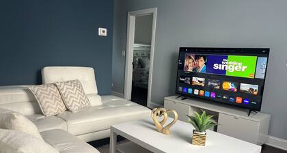 Beautiful brand new apartment close to O’Hare