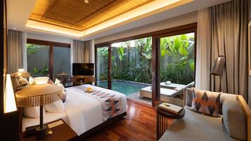Suite With Pool (with Daily Afternoon Tea) | 1 bedroom, premium bedding, minibar, in-room safe