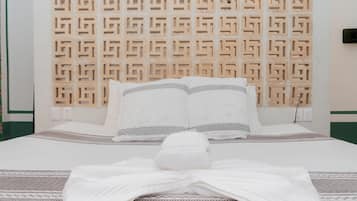 Deluxe-Zimmer | Hochwertige Bettwaren, Zimmersafe, individuell eingerichtet