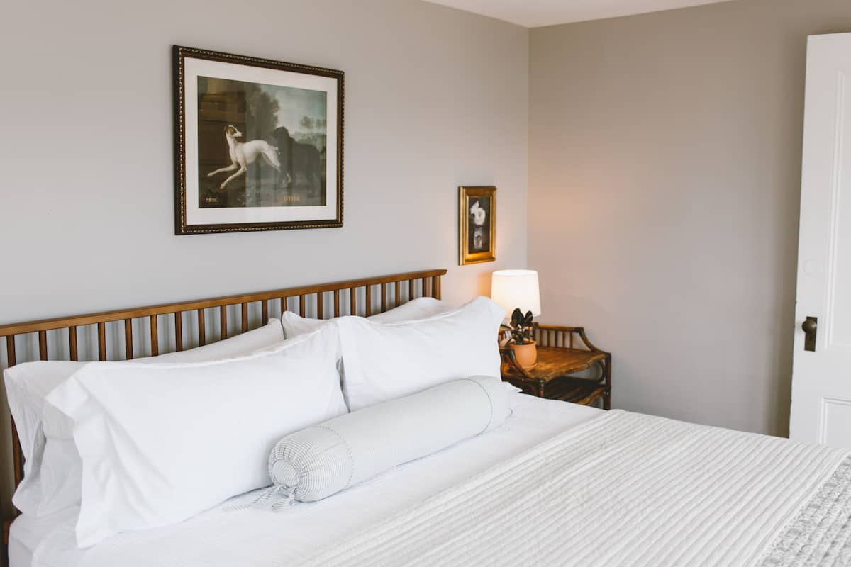 2 bedrooms, premium bedding, memory-foam beds, individually decorated