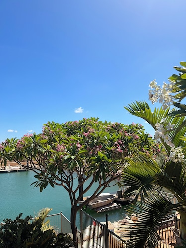 Gecko - On the Marina With Pool & Private Jetty, 4 Kestrel Place, Exmouth