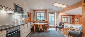 Holiday apartment with balcony not far from lift