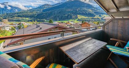 Ferienquartier mit Balkon unweit des Liftes