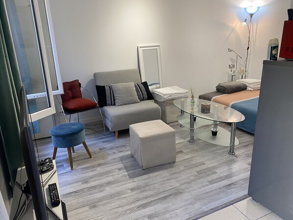 1 bedroom, in-room safe, iron/ironing board, travel cot - Paris Sud-porte de Gentilly Mignon T2 Tout Équipé a 250 m de Paris 14 e Charlety (Gentilly)