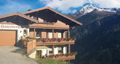 Beautiful apartment in a dream location in Finkenberg