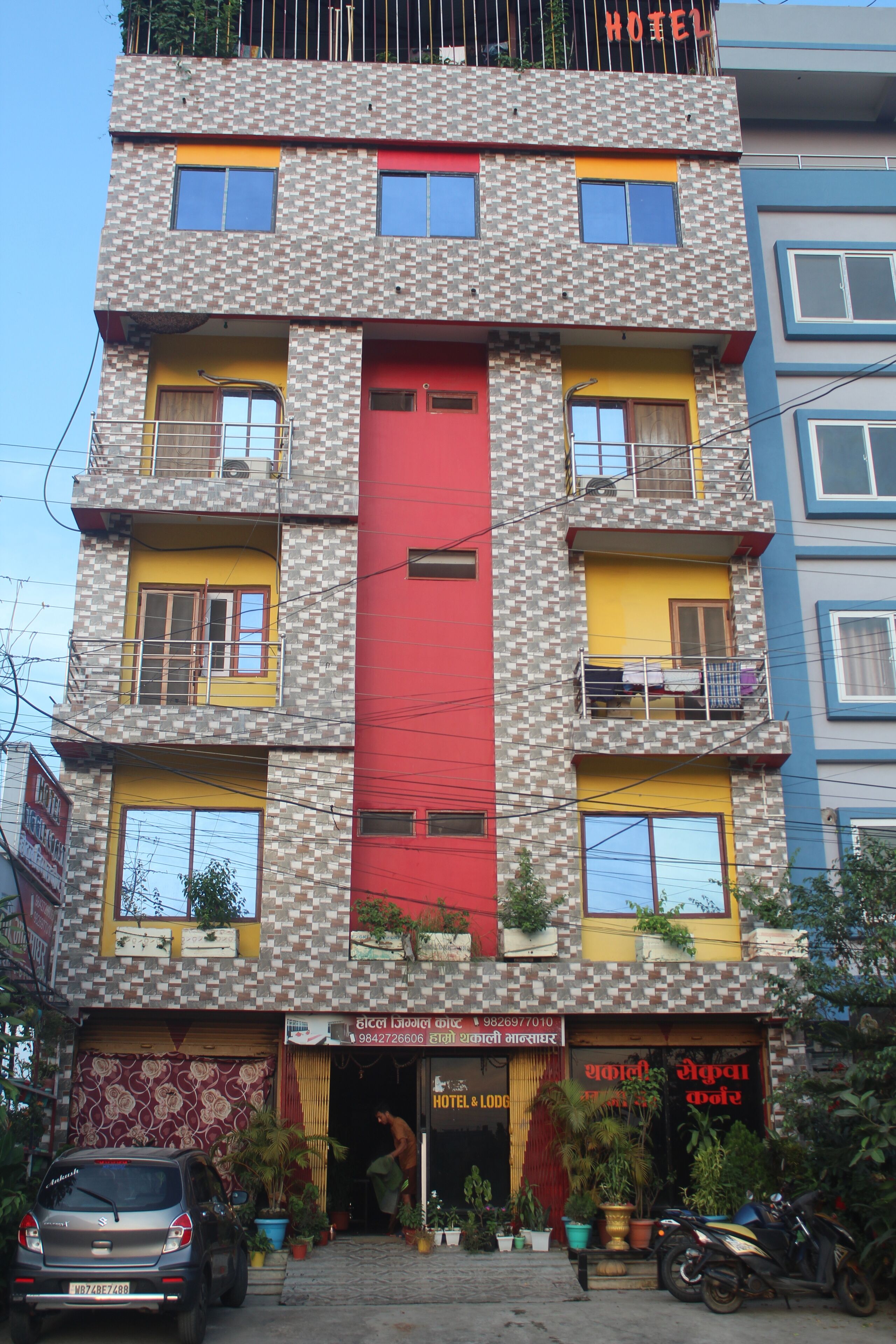 Hotel Giggle Coast Restro and Lodging