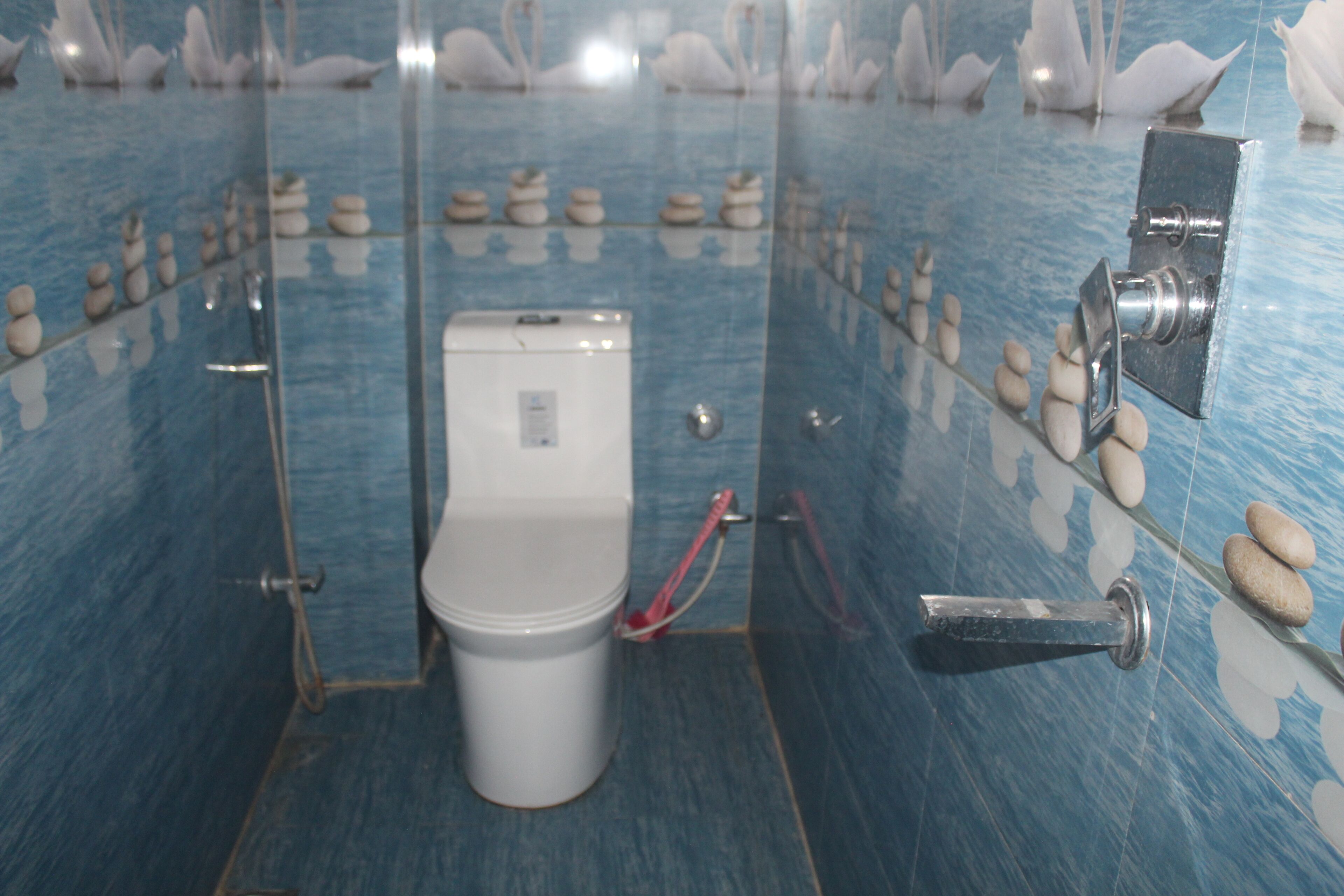 Hotel Giggle Coast Restro and Lodging