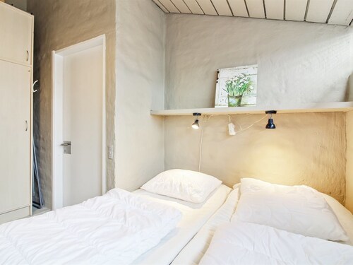 "Emiliana" - 500m from the sea by Interhome