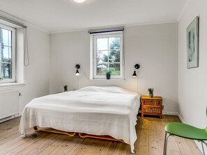 4 bedrooms, Internet