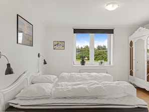 4 chambres, accès à Internet