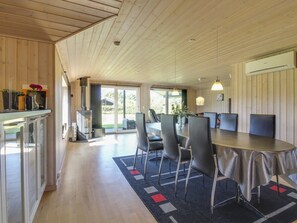 Dining - "Susan" - 600m from the sea by Interhome (Løkken)