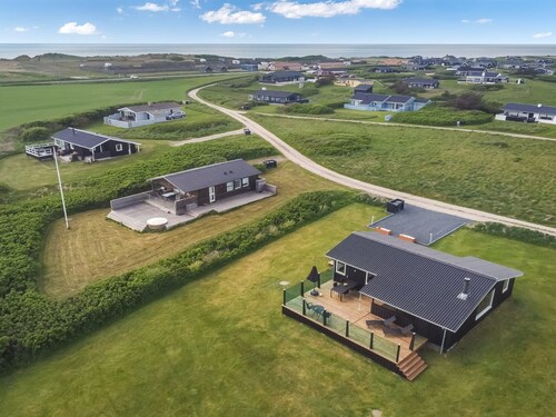 "Lok" - 450m from the sea by Interhome