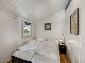 3 bedrooms, internet