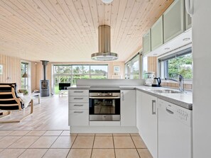 Fridge, microwave, dishwasher, cookware/dishes/utensils