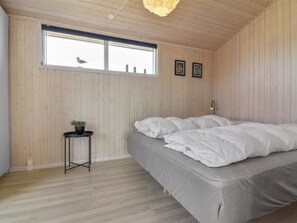 4 bedrooms, Internet