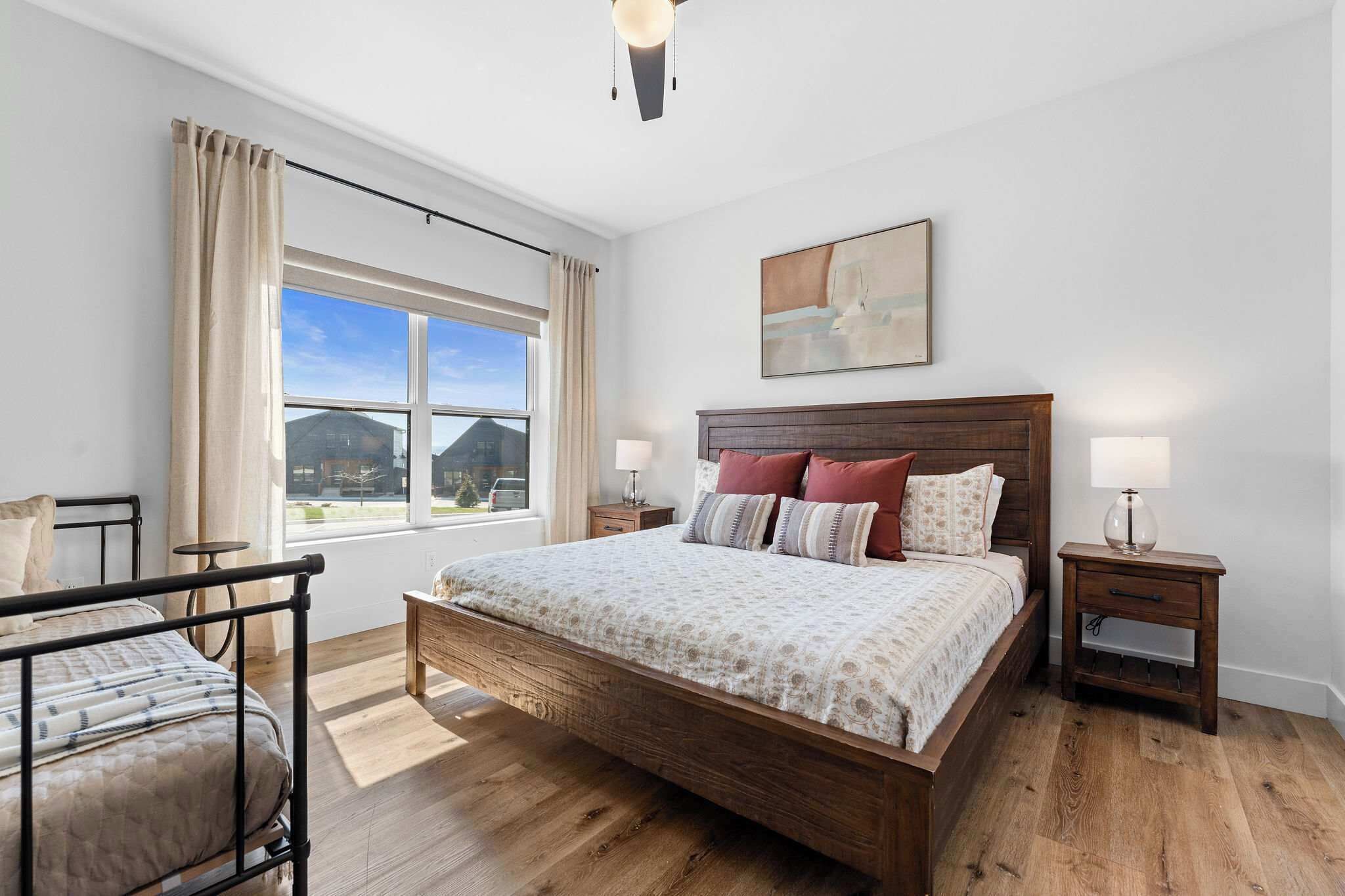 7 bedrooms, iron/ironing board, travel cot, WiFi