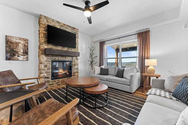 TV, fireplace, offices