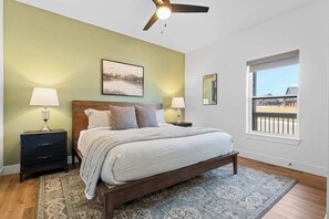 6 bedrooms, iron/ironing board, travel cot, WiFi