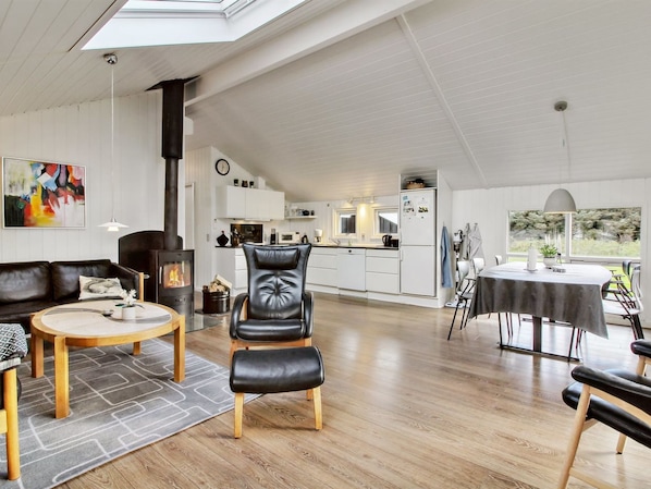 Téléviseur, foyer