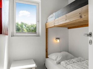 3 室のベッドルーム、WiFi