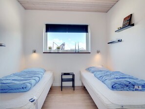 4 bedrooms, WiFi