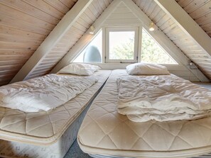 2 bedrooms, internet