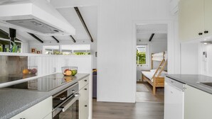 Uklassifisert bilde, 2 av 27, knapp