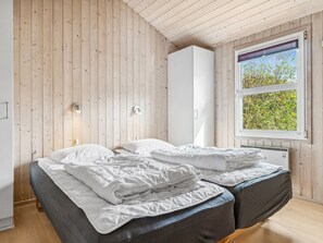 5 makuuhuonetta, Wi-Fi