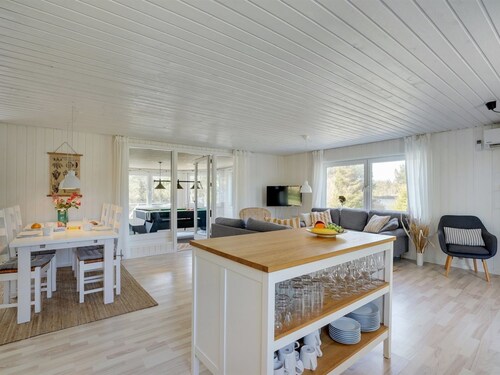 "Styrmer" - 1.2km from the sea by Interhome