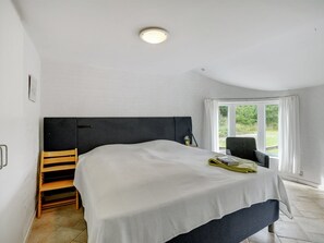 4 bedrooms, Internet
