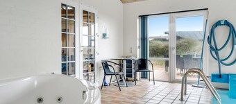 "Palli" - 600m from the sea by Interhome
