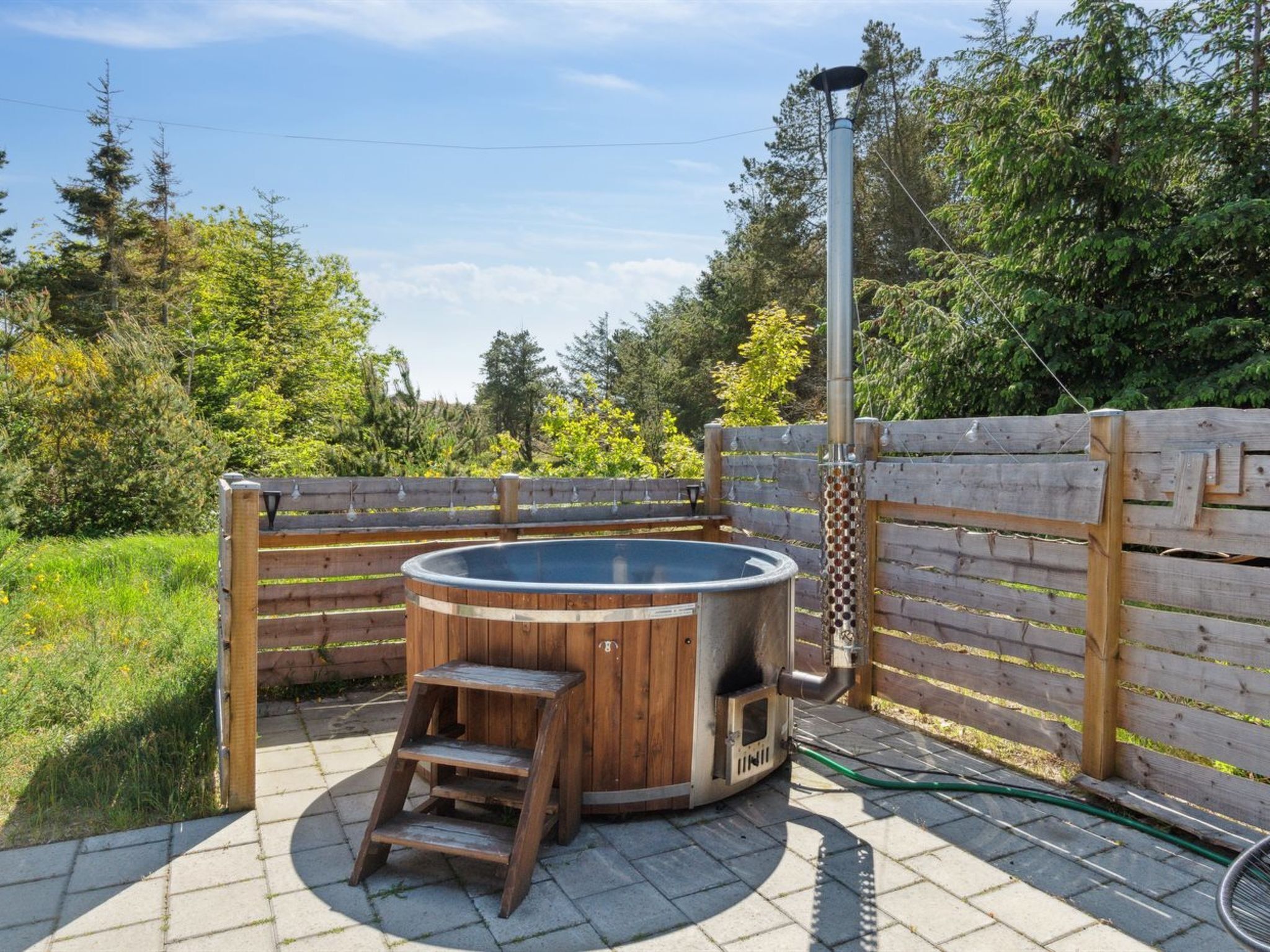 Bain à remous extérieur