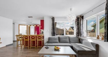 "Heming" - 100m from the sea by Interhome