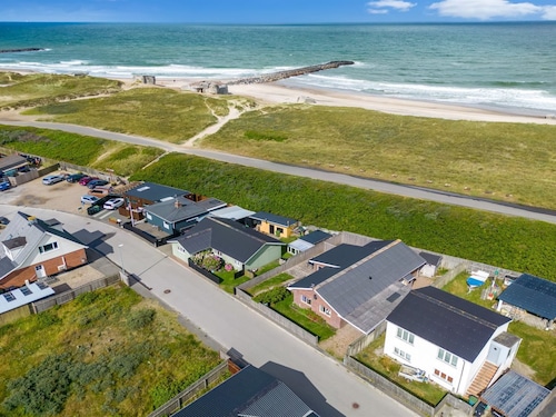 "Heming" - 100m from the sea by Interhome