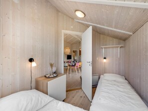 3 bedrooms, internet