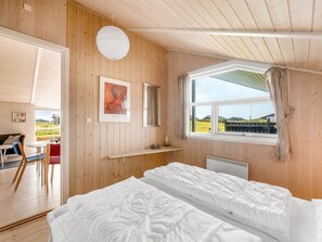 3 室のベッドルーム、インターネット