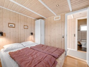 3 bedrooms, internet