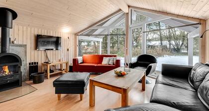 "Elfrun" - 250m from the sea by Interhome