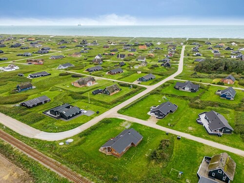 "Erland" - 500m from the sea by Interhome